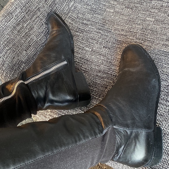 Michael Kors Leather Knee high riding boots - 6 1/2 - Picture 11 of 16